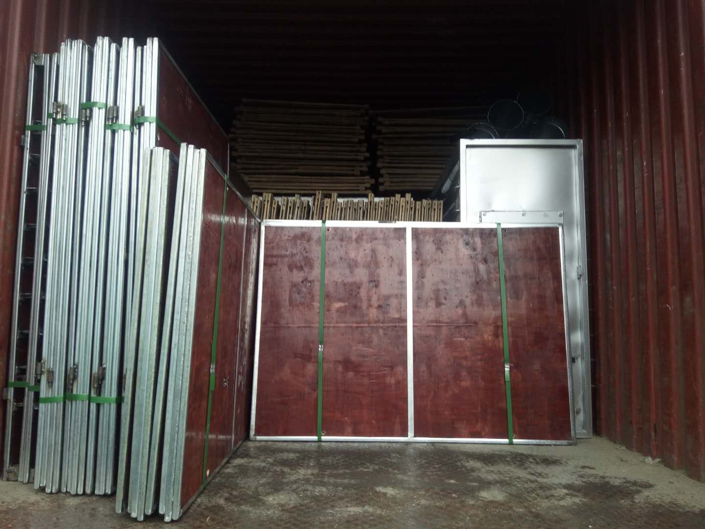 7臺18格香菇烘干機發(fā)貨